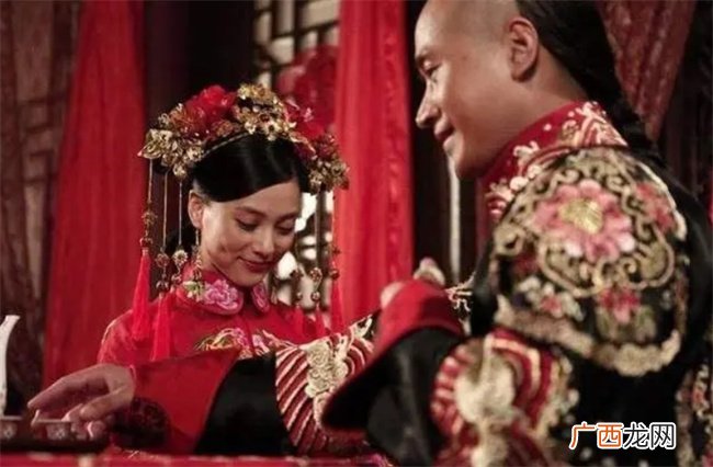八字中正财与偏财混杂对命主的婚姻好坏有哪些影响