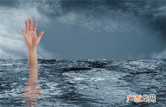 ?梦见河里救人是什么预兆 梦见河里救人什么意思