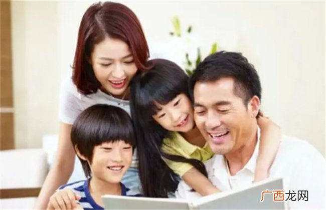 最伤孩子的2句话 希望每位家长都引以为戒 以后不要再说