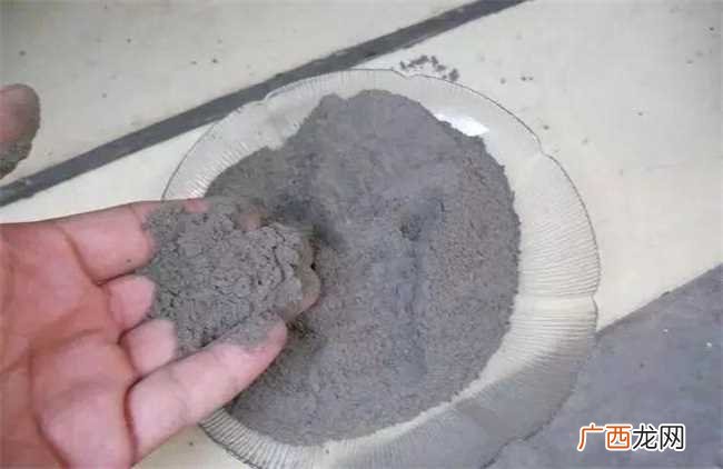 油污去除方法很多人面对油 去除油污的方法都有哪些