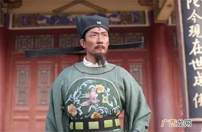命理学中如何分析命主的社交能力与领导能力好坏