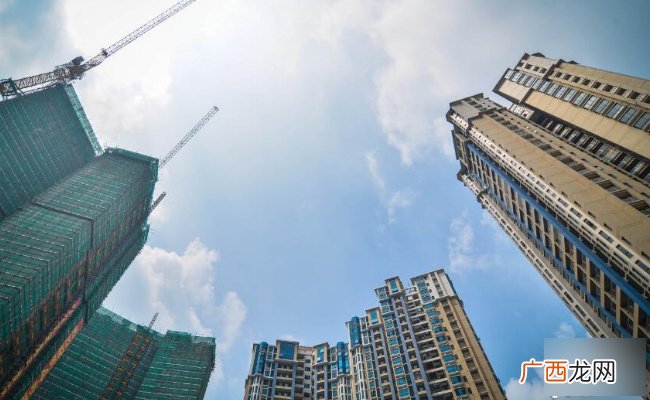 楼盘逾期交付 保交楼需业主补差价 合理吗