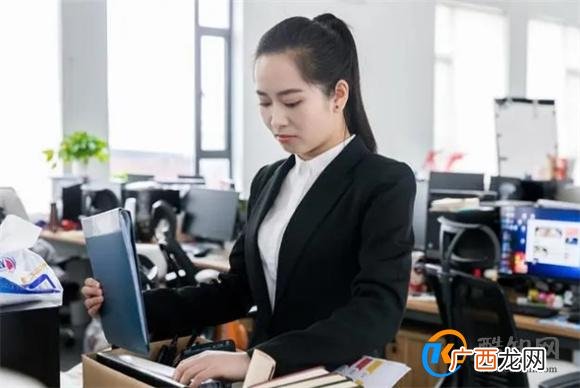对于你来说，辞职的成本有多高？算清楚账再辞职