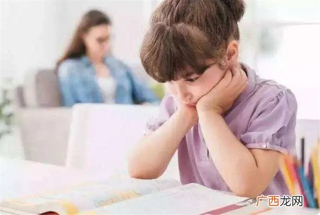 孩子不愿意沟通 可能是这些原因 如何化解 和孩子一起成长