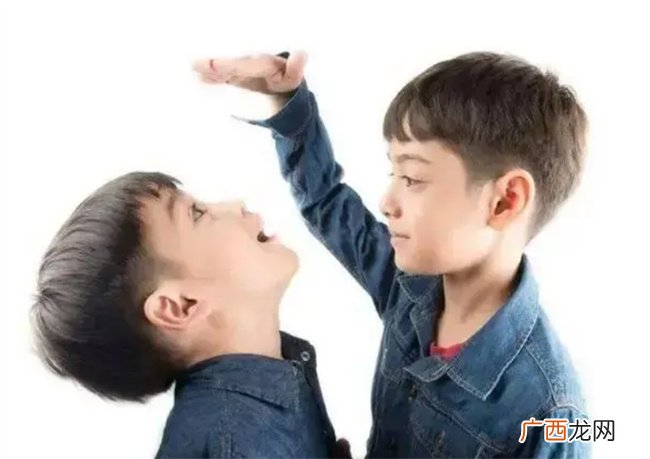 面对挫折 孩子该如何成长 3个步骤让他们更加坚韧自信