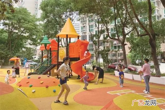 好好的孩子瞬间没了 小区里5个安全隐患 很多家长没在意