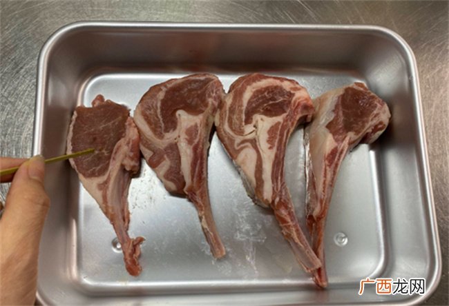 ?蒸羊排需要蒸多久 羊排能直接蒸吗