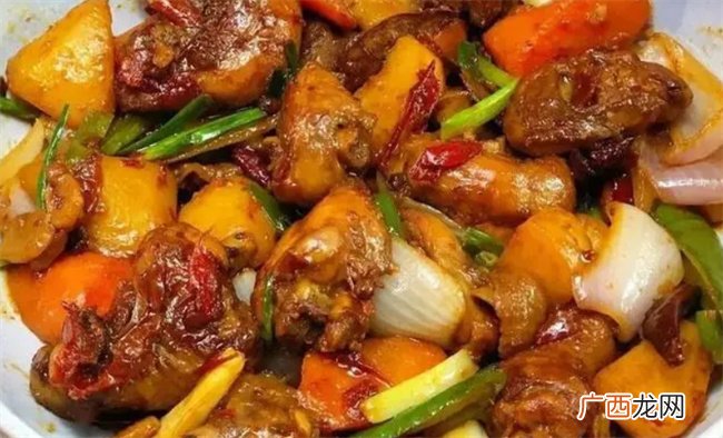 好吃到舔盘的大盘鸡 不加一滴水做 超下饭哦