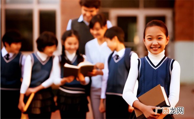 初中为什么不建议孩子去私立学校 私立学校和公立学校哪个好