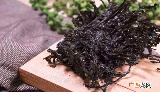 在购买紫菜的时候我们该怎样辨别 紫菜如何辨别真假