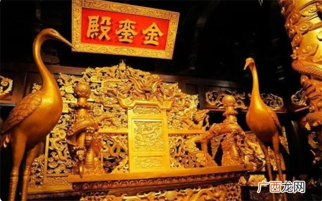 四柱命理学中为什么说乾隆与明太祖的命造最为奇特