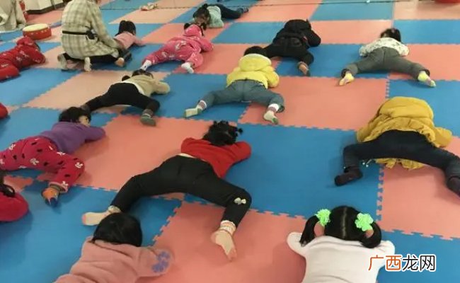 ?教育部提醒：不要过早对孩子进行过强柔韧训练 可能会产生哪些风险
