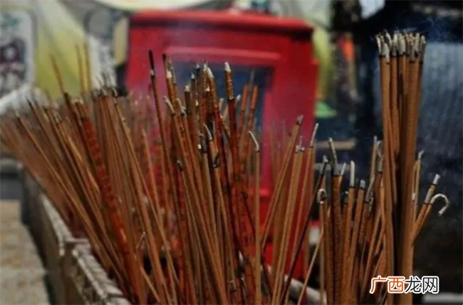 八字中大运流年与命局合化是如何影响命主一生贫富