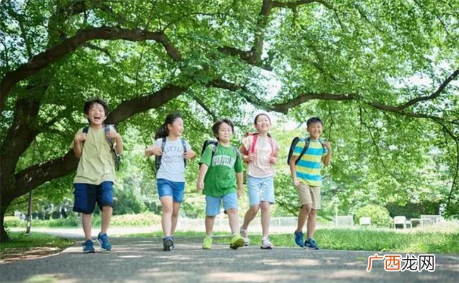 走出内卷 培养出具有阳光心理的孩子 家长可以这样做