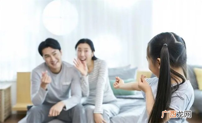 遇到头疼的孩子行为问题 试试这个5字秘诀 让你轻松应对