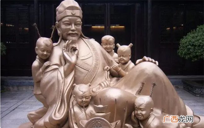 命理学中为什么说大运当中十年之间的祸福基本相似