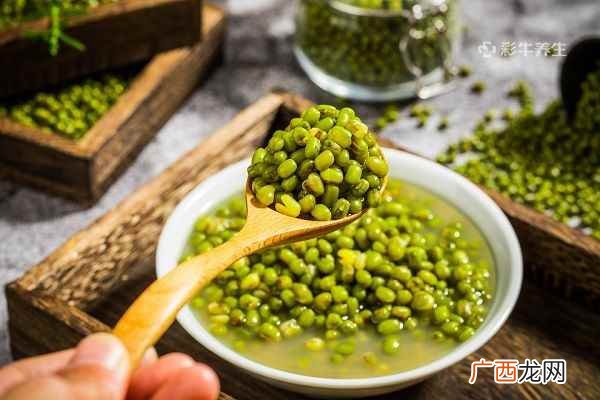 小孩发烧吃什么食物比较好