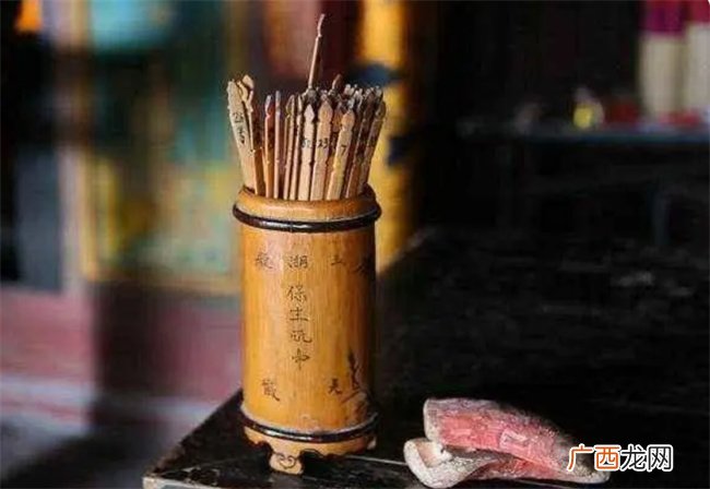 四柱命理学中为什么说食神会导致命主孤寂落寞