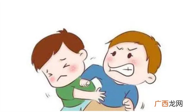 孩子动不动就打人怎么办 孩子爱打人的原因及对策