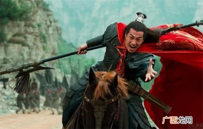 马超堪比吕布 三国中能击败他的人 除吕布敢说 关羽张飞沉默