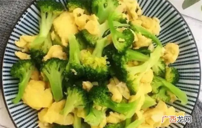 晚餐吃它等于天然泻药 每天炒一盘 排出身体毒素越吃越瘦