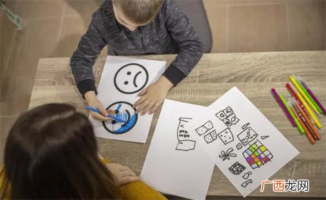 孩子遇到心理断乳期专家提出4个教育策略 帮孩子顺利度过