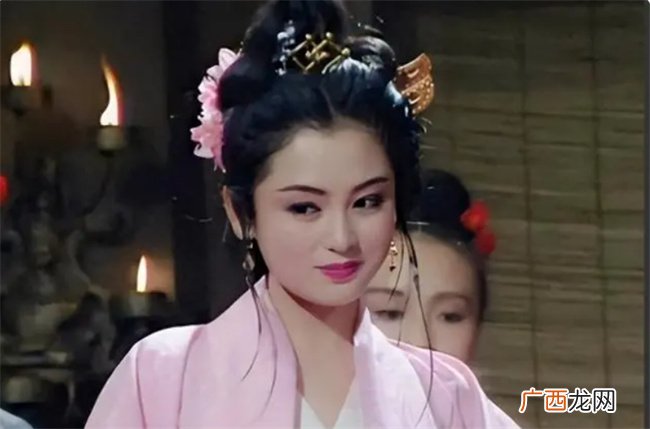 曹操杀吕布后把貂蝉送给关羽 貂蝉与关羽同处一晚后自尽