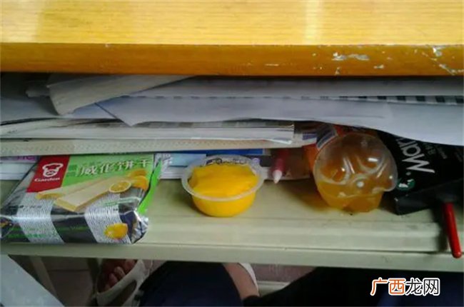 ?学生课上偷吃怎么教育 孩子偷吃东西怎么教育