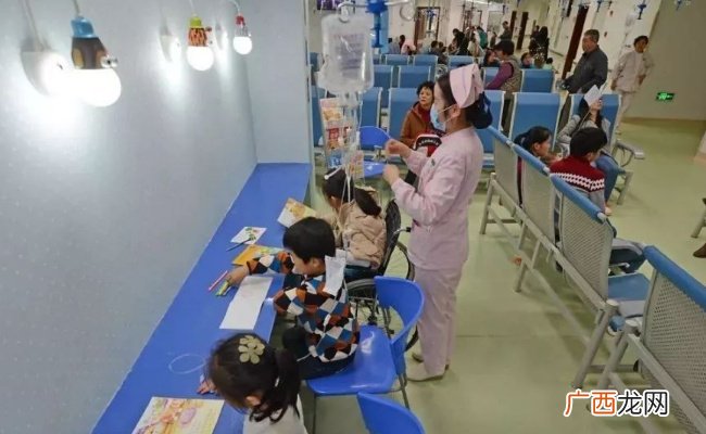 让孩子边输液边做题有必要吗
