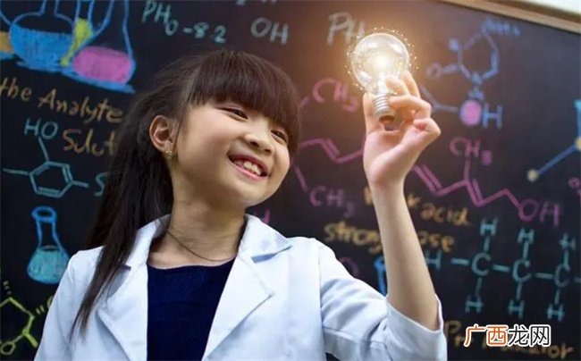 学会独立解决问题很重要 用好这两个字 激发孩子的独立能力