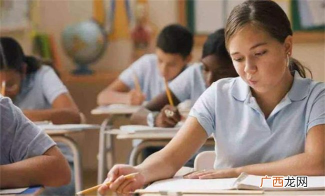 学生课上不听讲怎么办 孩子上课不愿意听讲咋办
