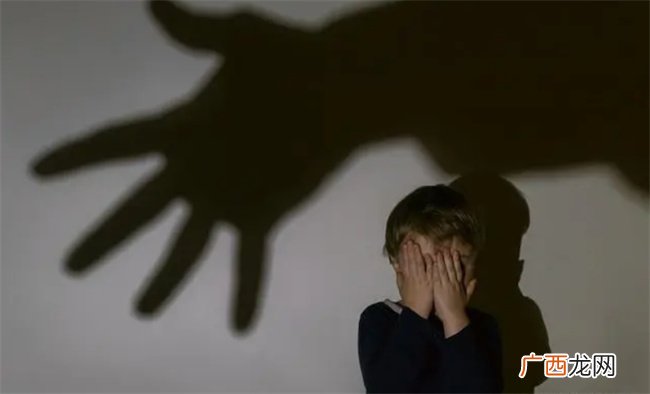 孩子玻璃心怎么办 运用这3种教育技巧 帮助孩子内心变得更强大