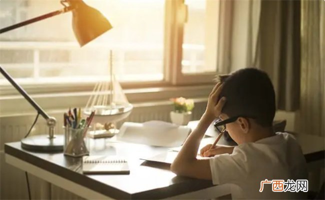 学习效率低下 费时效果差 5招提高学习效率 让娃学习事半功倍