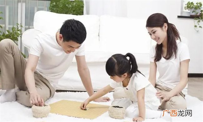 孩子离不开父母的高质量陪伴 亲子沟通有3大技巧 你学会了吗