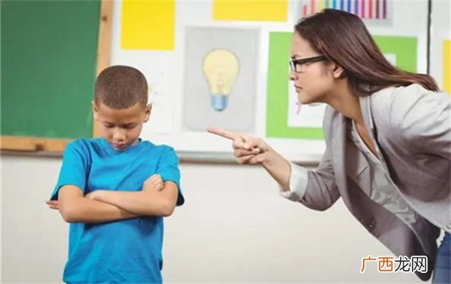 ?学生不听话老师怎么教育 孩子上课说话屡教不改怎么办