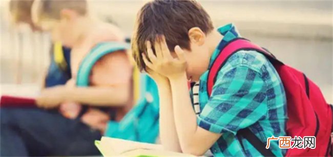 ?学生不愿意上学怎么开导 如何开导一个厌学的孩子