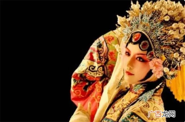 命理学中宰相之命与依靠艺术致富之命都有哪些特点