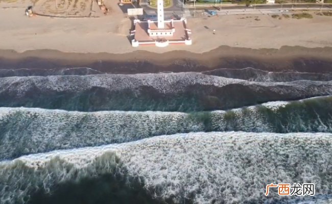 ?为何日本多地接连观测到海啸