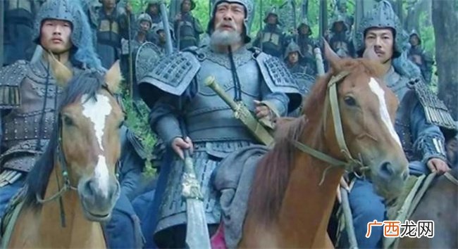此人生擒关羽 射伤黄忠 他的武功算是几流 最终结局如何