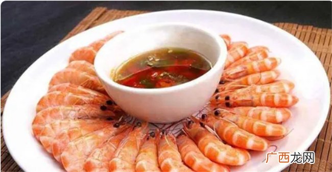 分享白灼虾的家常做法肉质鲜嫩 口感鲜甜大人孩子抢着吃