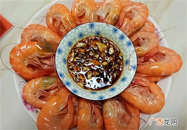 分享白灼虾的家常做法肉质鲜嫩 口感鲜甜大人孩子抢着吃