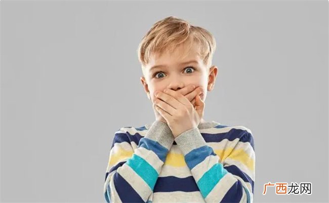 孩子不爱说不想说 急坏父母 3种方法助力孩子摆脱缄默反应