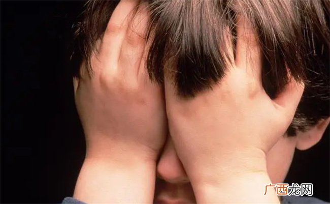 孩子容易紧张焦虑 4种方法帮孩子快速舒缓负面情绪 效果不错