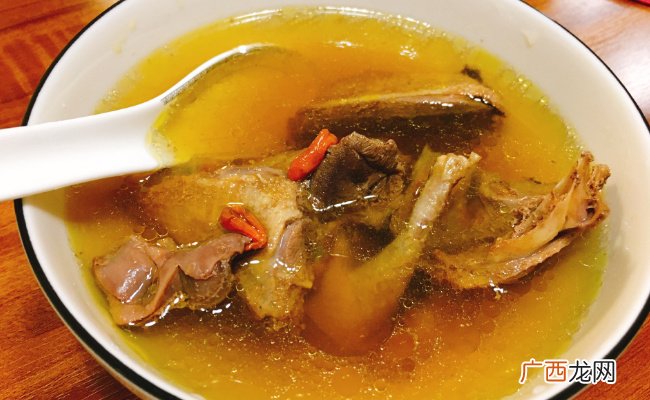 鸽子适宜搭配什么食物鸽子和什么一起吃好吃