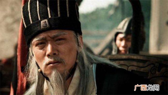 司马昭要杀刘禅 刘禅在门上刻下3个字 司马昭顿时杀意全无