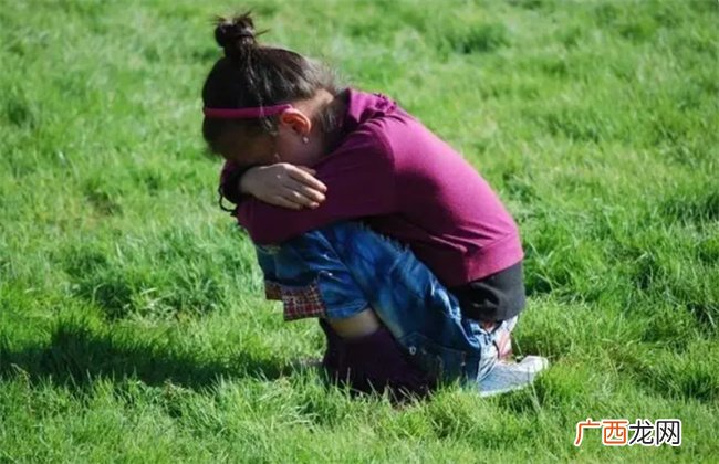 一种“伪节俭” 正在偷偷毁了孩子的未来 许多父母还不自知