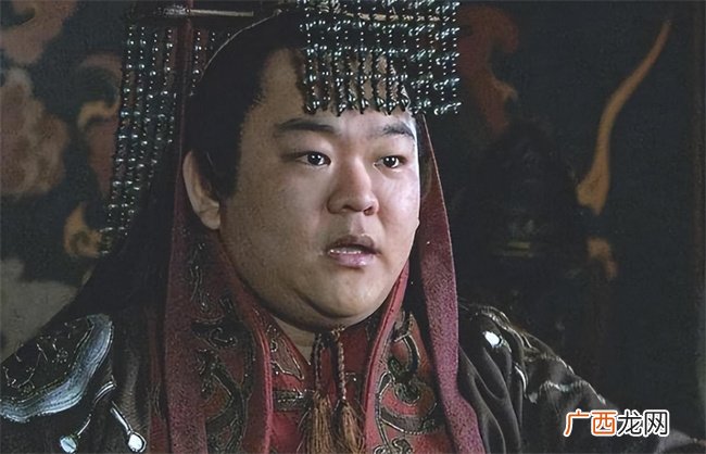 诸葛亮去世后 阿斗连杀三位重臣 众人才明白 他的傻全是装的