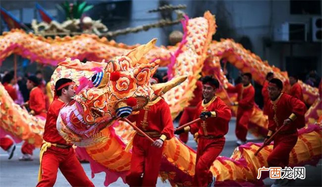 ?舞龙的由来是什么 民间舞龙的来历