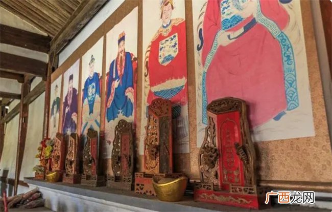 解析四柱中沉迷酒色破耗祖业的命理特点都有哪些