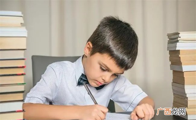 提高成绩有诀窍 把日常作业当成考试来对待 4步骤帮孩子实现